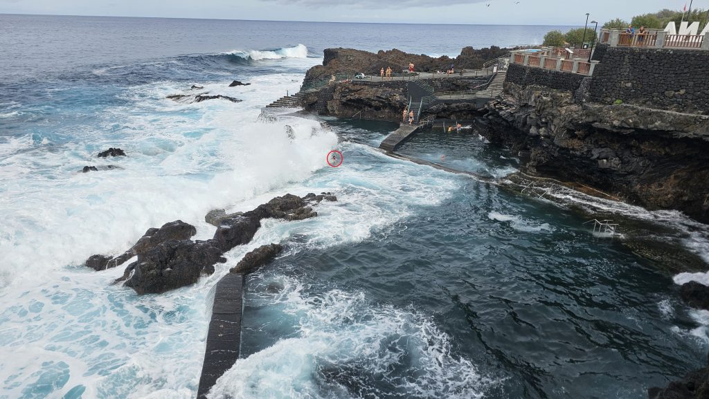 Naturschwimmbecken (Meerwasser-Pools) von La Fajana im Nordosten der Insel La Palma in der Nähe von Barlovento