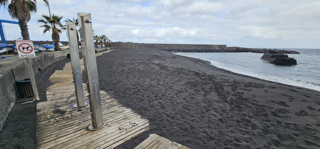 Playa Puerto Espindola: Ein kleiner und feiner Strand in San Andrés auf der traumhaften Insel La Palma