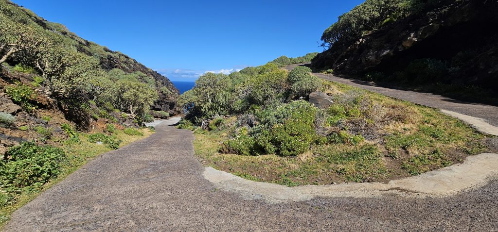 Poris de Lomada: Piste kurz vor dem Parkplatz